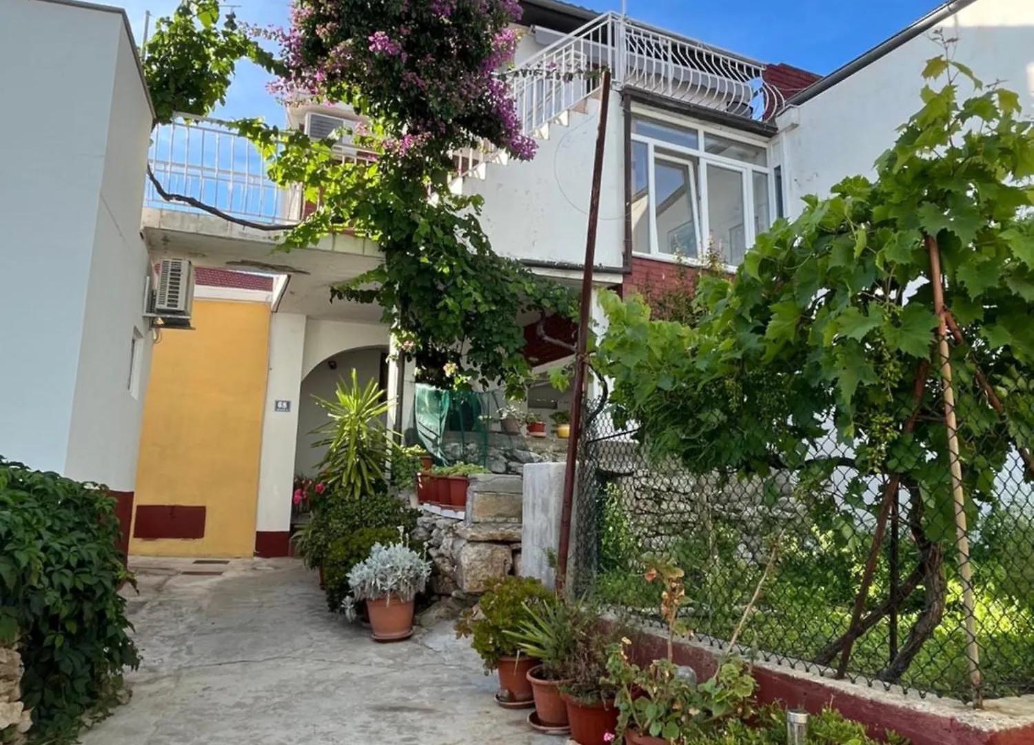 Happy Apartments In The Centre Of Kukljica - Ugljan Island 0*,  Croatia